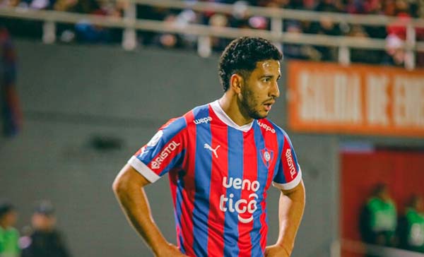 Cecilio Domínguez buscaría una nueva salida de Cerro Porteño.