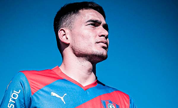 Wilder Viera renovó con Cerro Porteño, firmó hasta 2026.